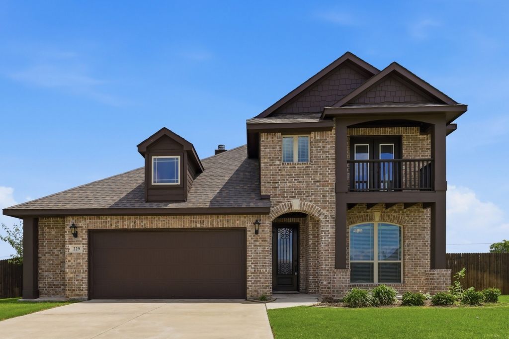 229 Prairie Dog Drive, Godley, TX 76044