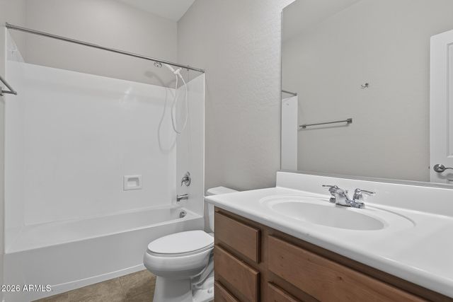 2263 N PARK MEADOWS Drive, Buckeye, AZ 85396