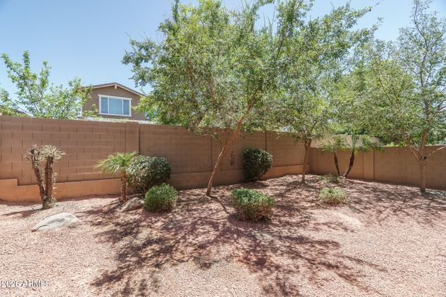 2263 N PARK MEADOWS Drive, Buckeye, AZ 85396
