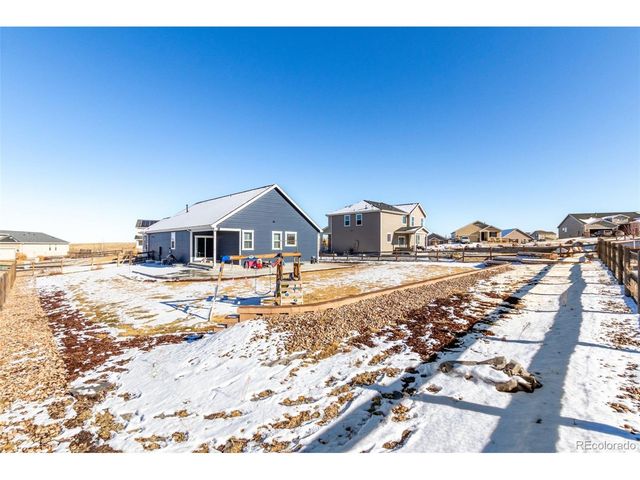 5608 En Joie Pl, Elizabeth, CO 80107