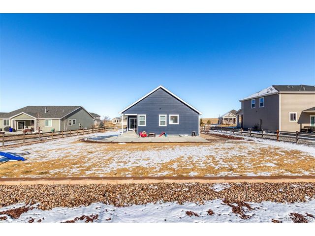 5608 En Joie Pl, Elizabeth, CO 80107