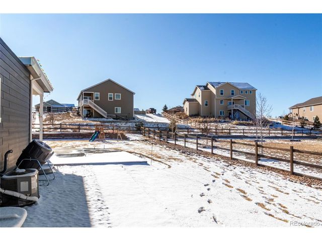 5608 En Joie Pl, Elizabeth, CO 80107