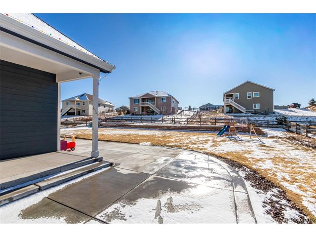 5608 En Joie Pl, Elizabeth, CO 80107