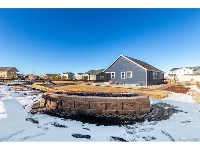 5608 En Joie Pl, Elizabeth, CO 80107