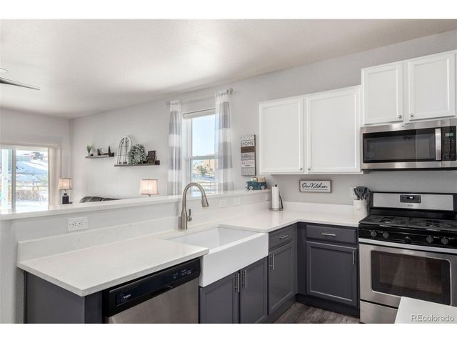 5608 En Joie Pl, Elizabeth, CO 80107