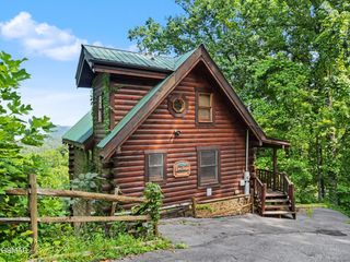 2509 Piney Drive, Sevierville, TN 37876
