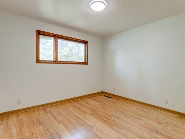 2604 W Crown Ave, Spokane, WA 99205