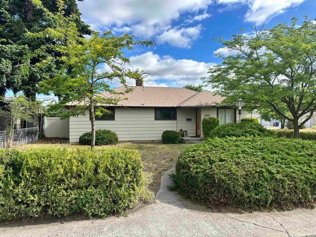 2604 W Crown Ave, Spokane, WA 99205