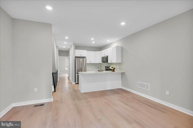 802 W NORRIS ST, Philadelphia, PA 19122