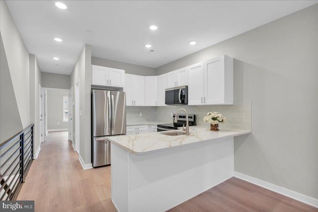 802 W NORRIS ST, Philadelphia, PA 19122