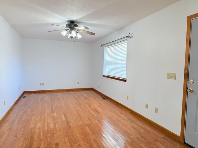 168 Knob Creek Road, Melbourne, AR 72556