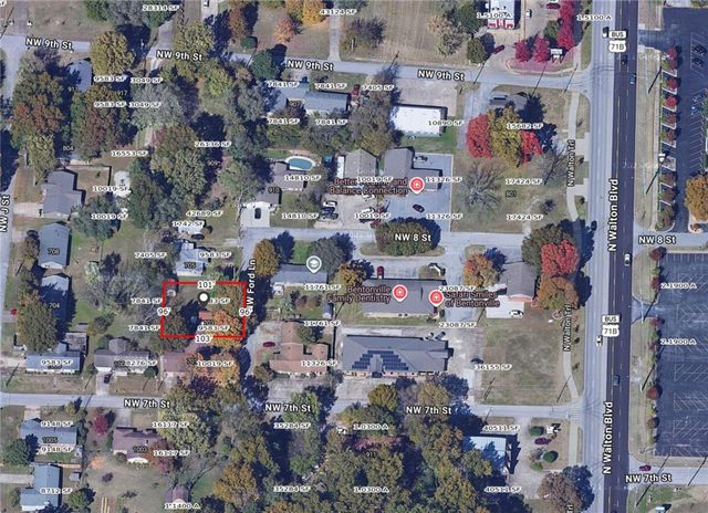 703 NW Ford Lane, Bentonville, AR 72712