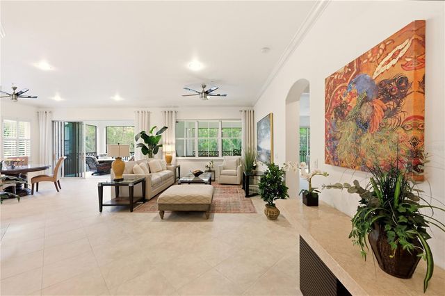 2843 TIBURON BOULEVARD E 7-102, Naples, FL 34109