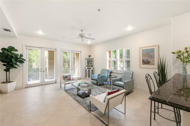 2843 TIBURON BOULEVARD E 7-102, Naples, FL 34109