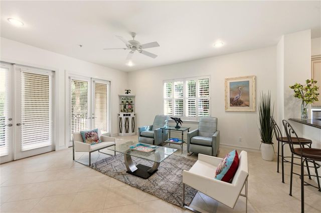 2843 TIBURON BOULEVARD E 7-102, Naples, FL 34109