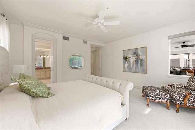 2843 TIBURON BOULEVARD E 7-102, Naples, FL 34109
