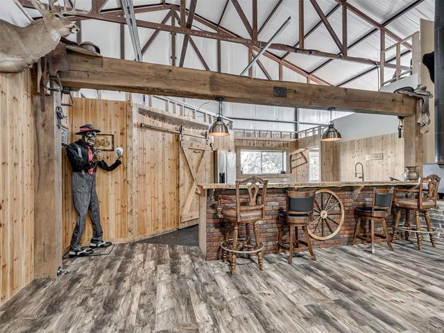 12301 E State Highway 9, Norman, OK 73026