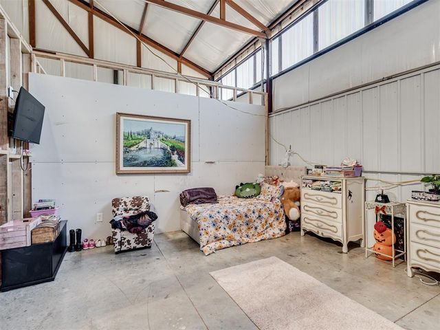 12301 E State Highway 9, Norman, OK 73026
