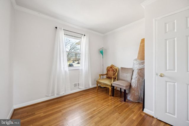 6 E AYLESBURY RD, Lutherville Timonium, MD 21093