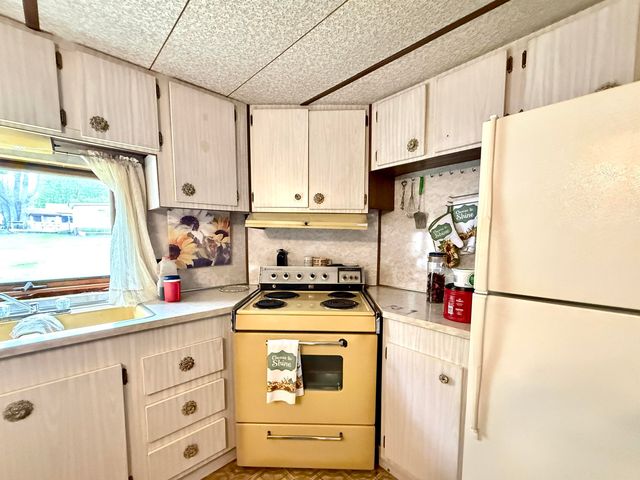 4175 Cherokee Street, Gladwin, MI 48624
