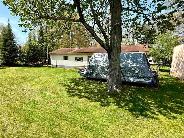 4175 Cherokee Street, Gladwin, MI 48624
