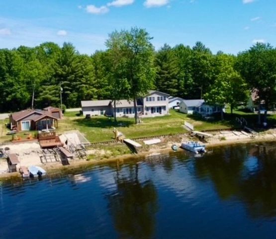 4175 Cherokee Street, Gladwin, MI 48624