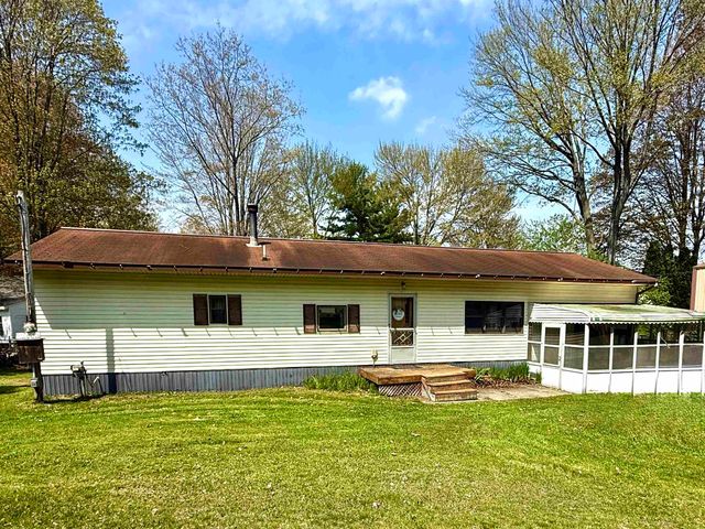 4175 Cherokee Street, Gladwin, MI 48624