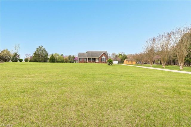 115 Emma Lane, Statesville, NC 28625