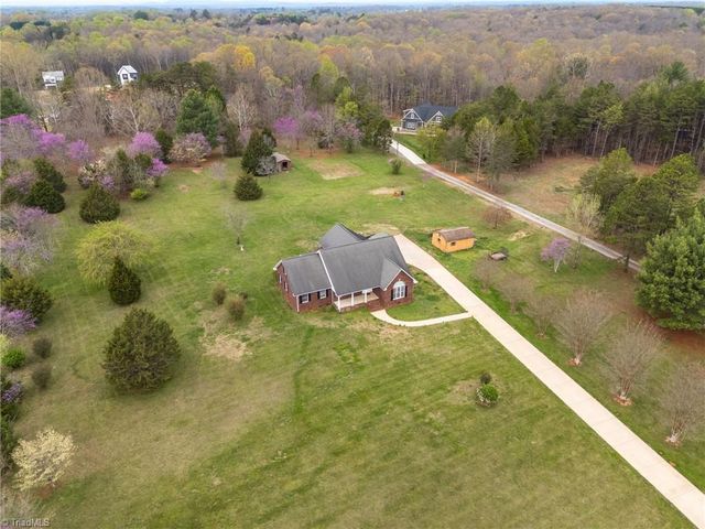 115 Emma Lane, Statesville, NC 28625