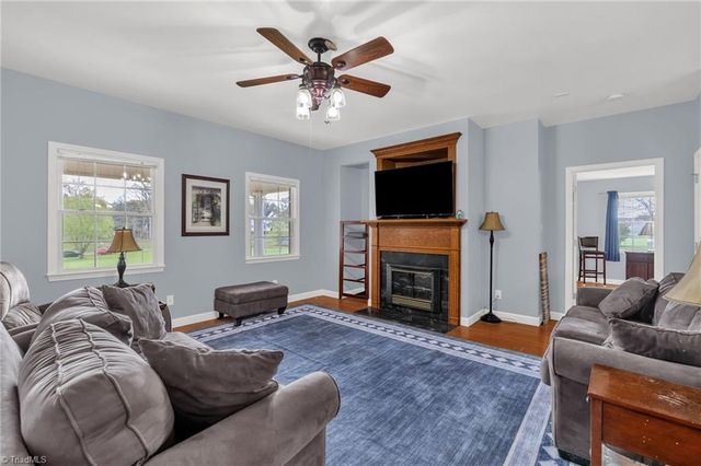 115 Emma Lane, Statesville, NC 28625