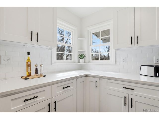 3970 S Grant St, Englewood, CO 80113