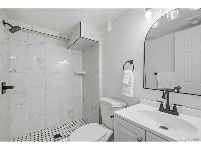 3970 S Grant St, Englewood, CO 80113