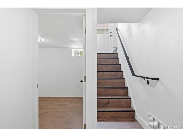 3970 S Grant St, Englewood, CO 80113