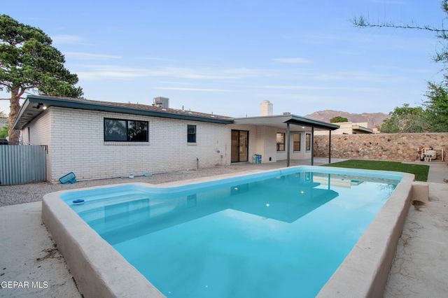 6940 VILLA HERMOSA Drive, El Paso, TX 79912