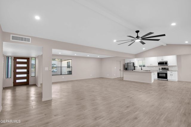 6940 VILLA HERMOSA Drive, El Paso, TX 79912