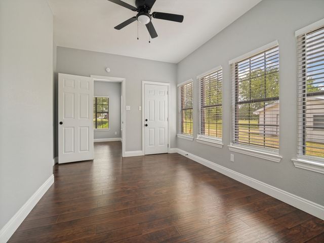 11578 US Highway 80, Fruitvale, TX 75127