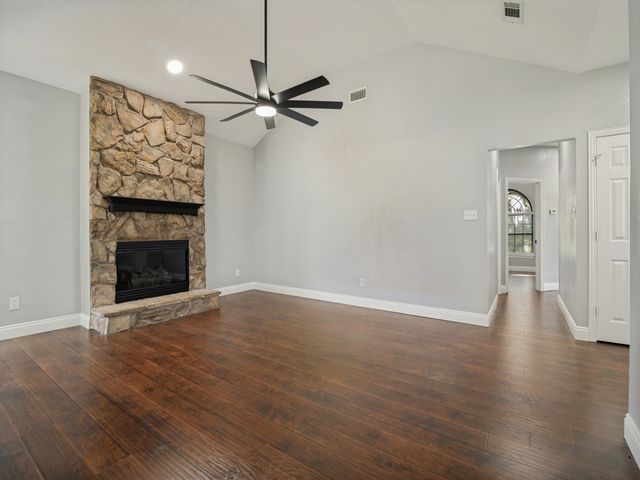 11578 US Highway 80, Fruitvale, TX 75127