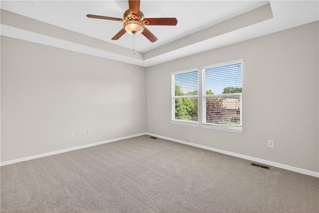 20565 W 220th Terrace, Spring Hill, KS 66083