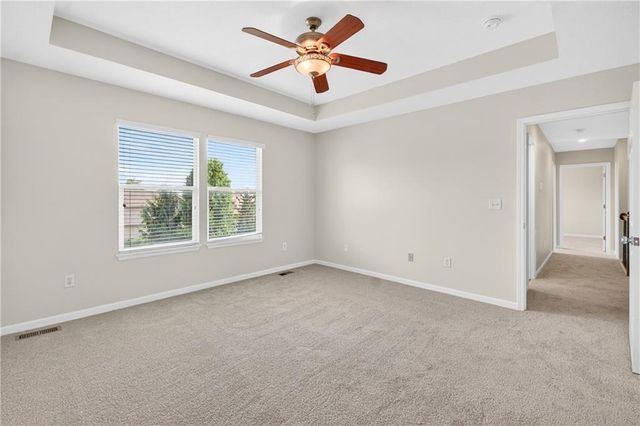 20565 W 220th Terrace, Spring Hill, KS 66083