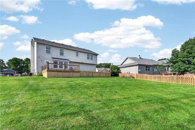 20565 W 220th Terrace, Spring Hill, KS 66083