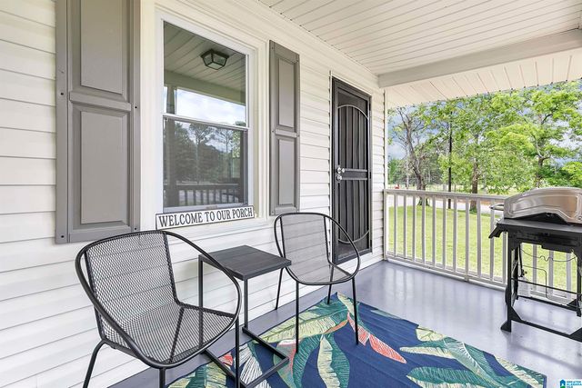 8821 PARKWAY EAST, Birmingham, AL 35206