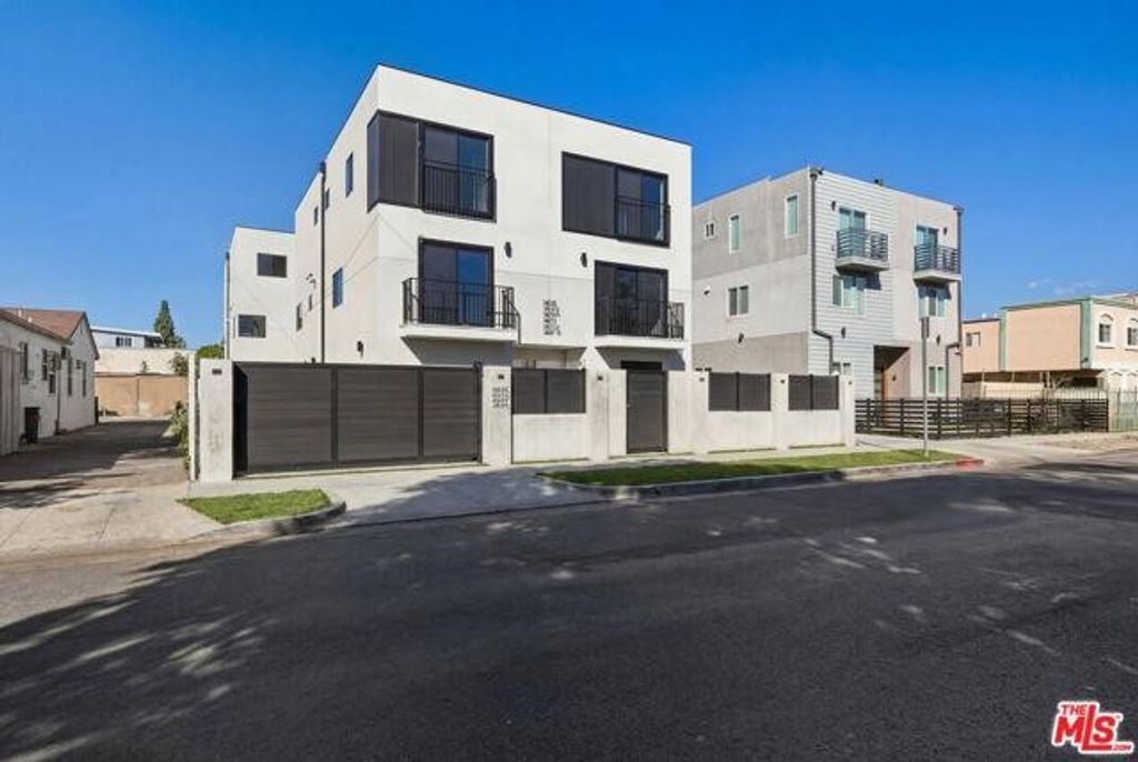 14167 Erwin, Valley Glen, CA 91401
