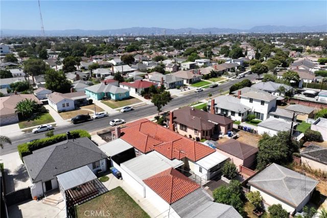 3920 Buckingham Road, Los Angeles, CA 90008