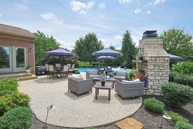 3815 Winning Stakes Way, Mason, OH 45040