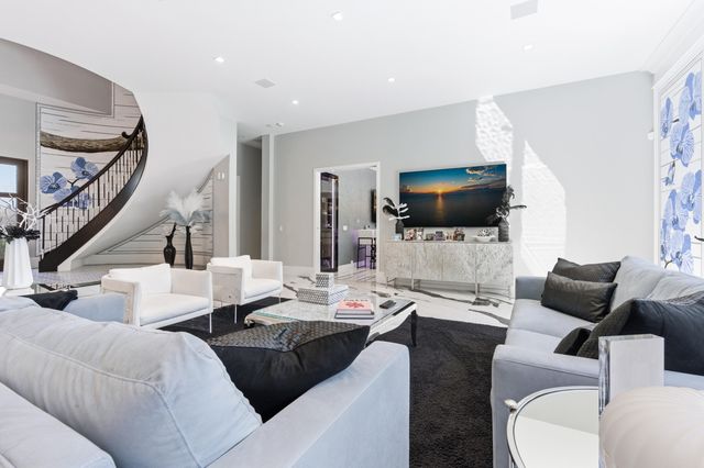 254 Atlantic Avenue, Palm Beach, FL 33480