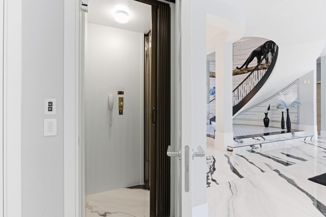 254 Atlantic Avenue, Palm Beach, FL 33480