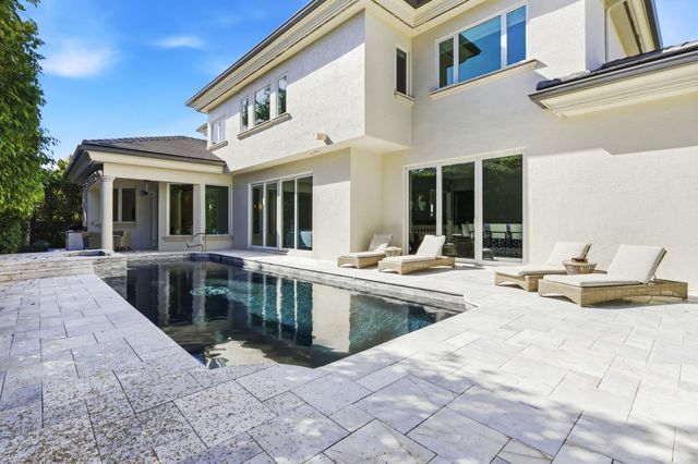 254 Atlantic Avenue, Palm Beach, FL 33480