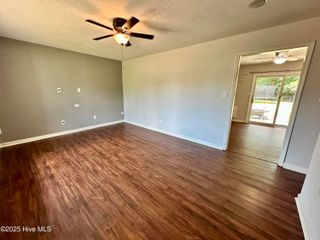 313 Deacon Court, Havelock, NC 28532
