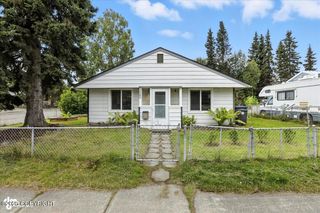 2680 Lovejoy Drive, Anchorage, AK 99508