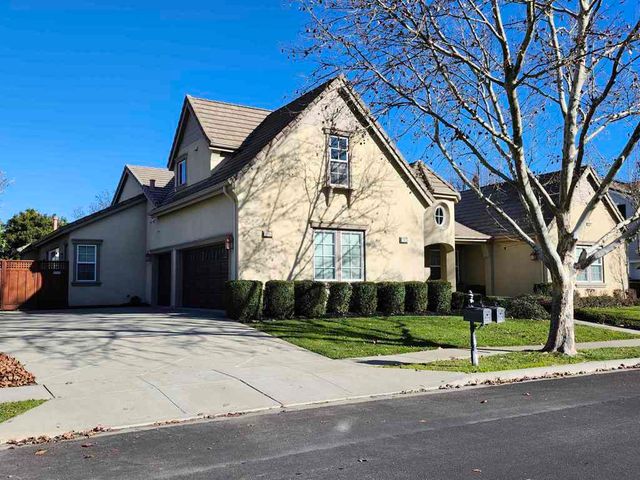 1203 Laguna Creek Ln, Pleasanton, CA 94566